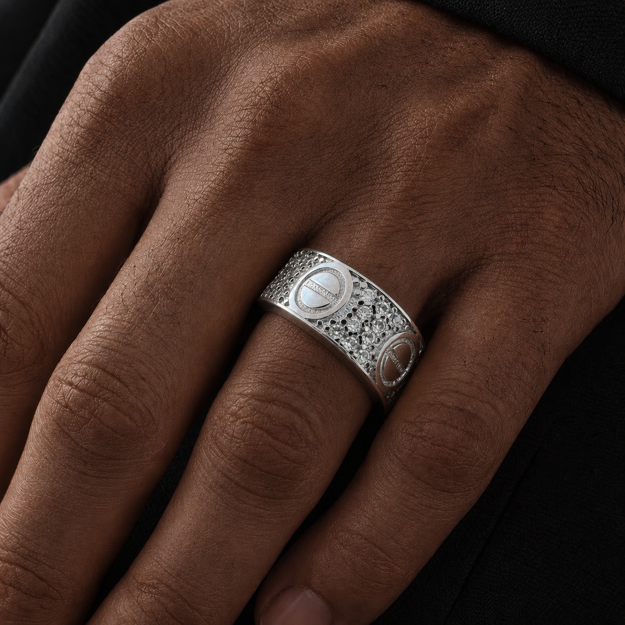 Classic Love Eternity Band Silver Moissanite