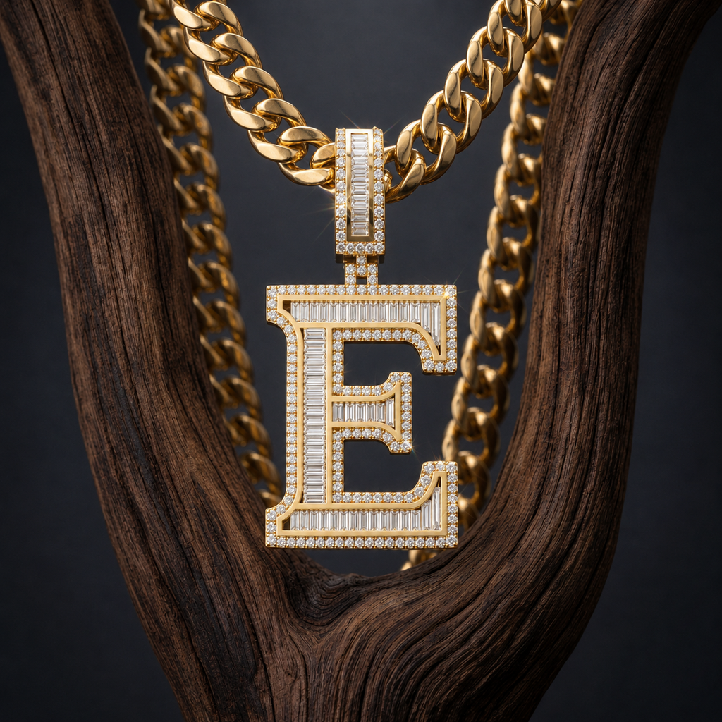 VVS Iced Out Letter E Pendant Men
